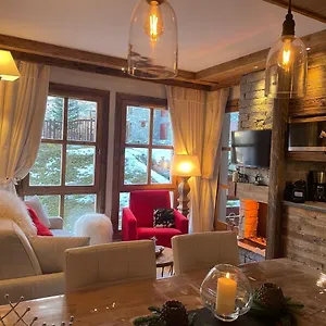 Arc 1950 Appt Luxe 2-4pers -skis Aux Pieds-spa-piscines Interieure Et Exterieure-sauna-hammam , Les Arcs (Savoie) France