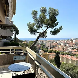 Appartement Nice, Grand Studio - Piscine - Terrasse Vue Mer, Nice
